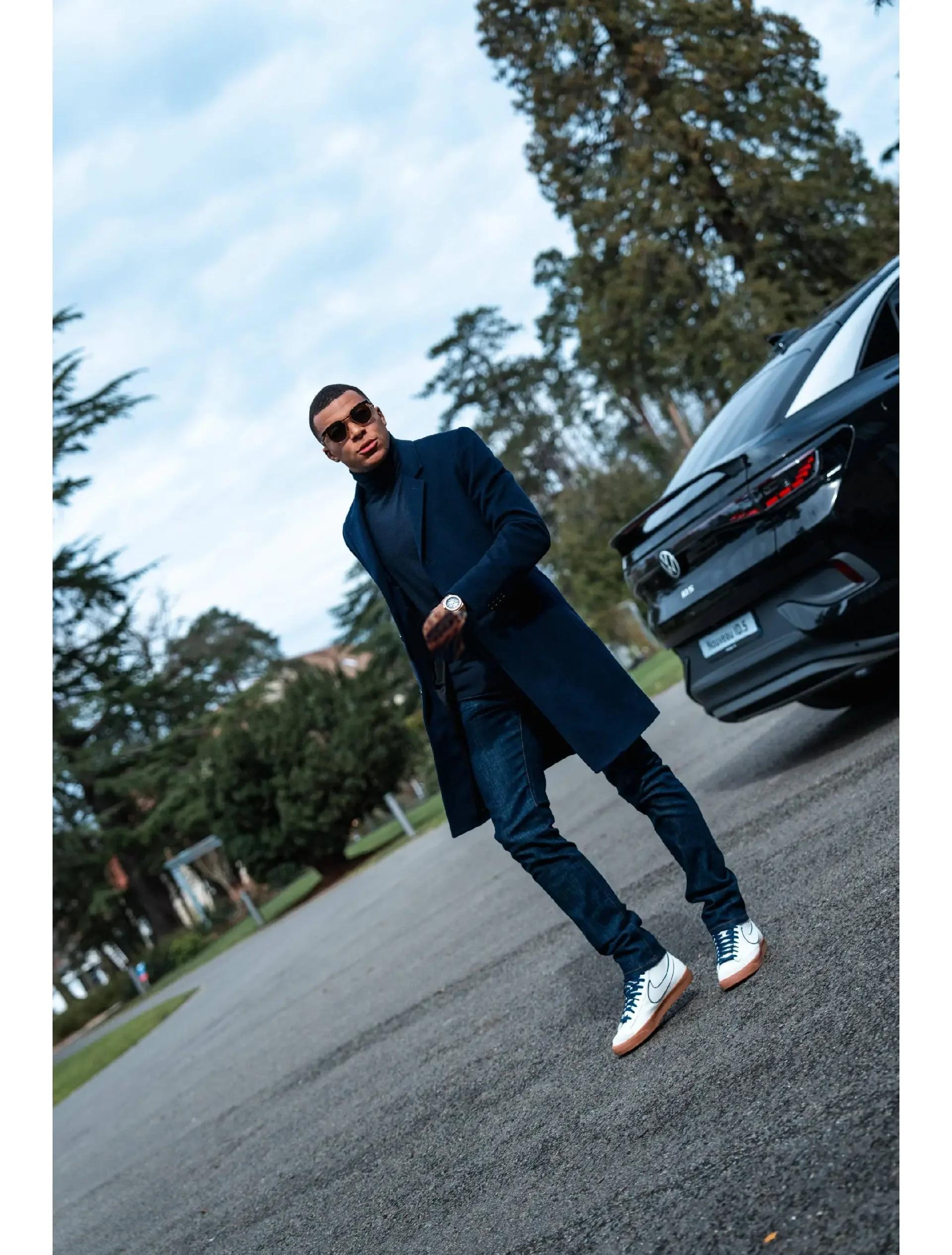 乐鱼官网姆巴佩关键节点关键助攻，C9带队取胜！的简单介绍