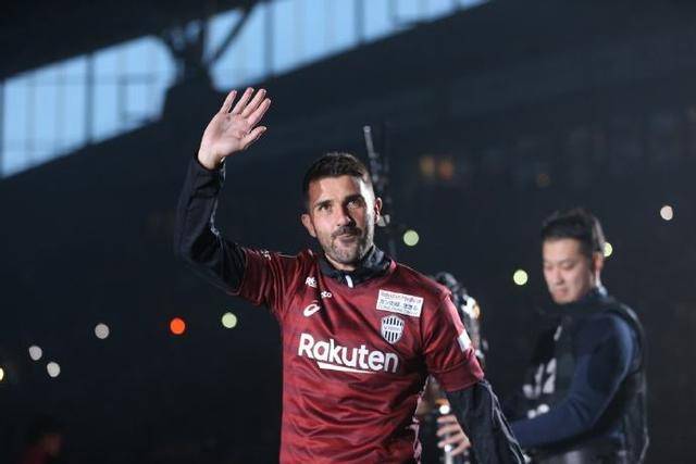 乐鱼app包含集结日里昂调整名单以备亚冠，绝杀压哨环节打磨，球迷炸锅，年轻球员得到机会的词条