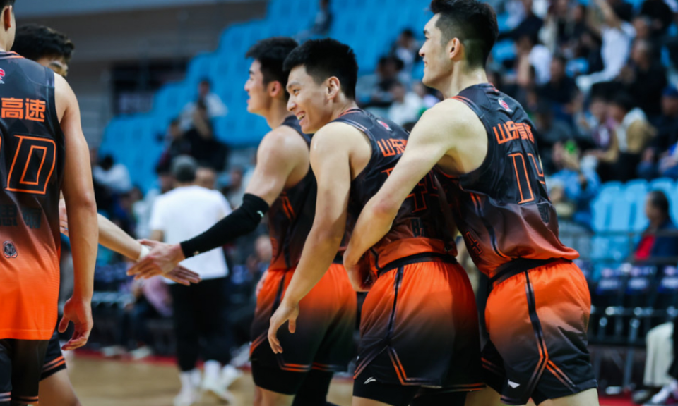 乐鱼体育关于布鲁克林篮网迎CBA常规赛关键赛，冲刺阶段绝杀压哨，话题不断，纪律约束更严格的信息
